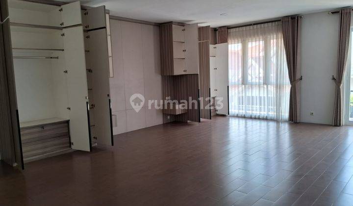 Rumah Di Puri Indah Jakarta Barat Luas 8x20 Ada AC & Kitchen Set 2