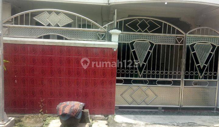 Rumah 3 Lantai Sertifikat Hak Milik di Darmo Indah, Surabaya 1