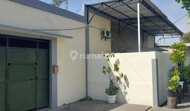 Rumah 2 Lantai Bagus SHM di Sumur Welut, Surabaya 1