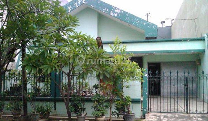 Rumah Bagus Unfurnished SHM di Wisma Mukti, Surabaya 1