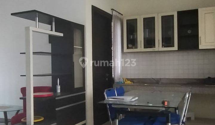 Rumah 2 Lantai Bagus Furnished SHM di Central Park A Yani, Surabaya 2