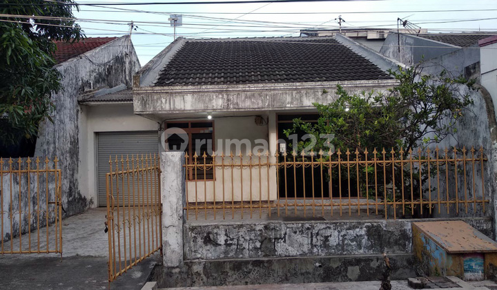 Rumah Bagus SHM di Kutisari Indah, Surabaya Rumah Bagus SHM di Kutisari Indah, Surabaya