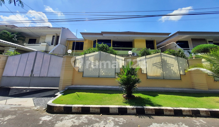 Rumah 2 Lantai Bagus SHM di Satelit Indah, Surabaya 1