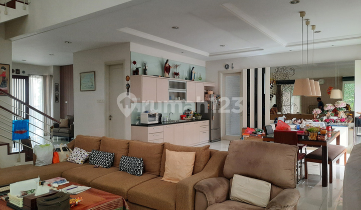 Nice 2-Story House with SHM in Royal Residence, Surabaya