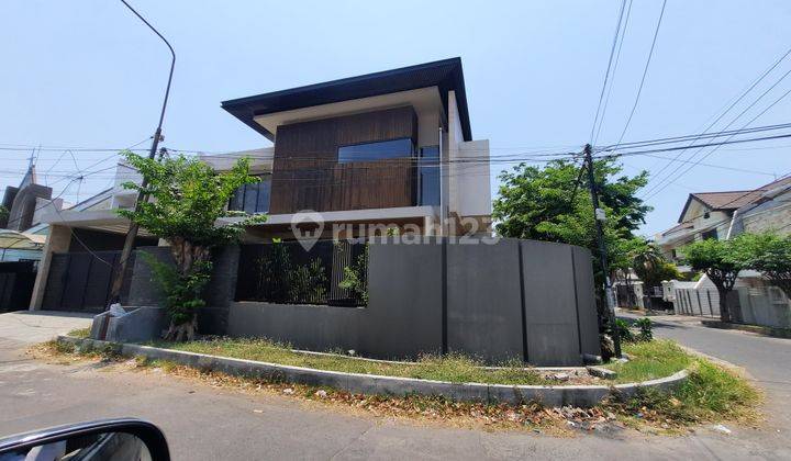 Rumah 2 Lantai Baru SHM di Kertajaya Indah, Surabaya 1