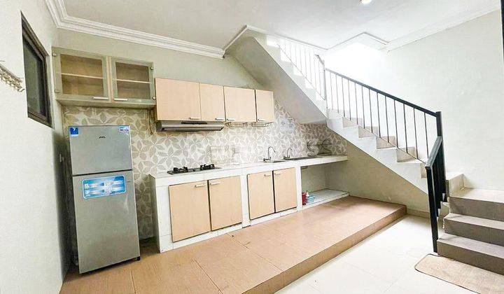 Rumah 2 Lantai Bagus SHM di Central Park A Yani, Surabaya 2