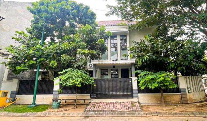 Rumah 2 Lantai Bagus SHM di Central Park A Yani, Surabaya 1