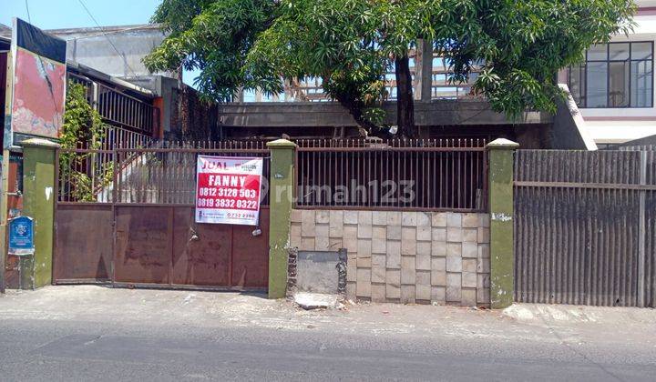 Rumah Bagus SHM di Raya Rungkut Menanggal, Surabaya 1