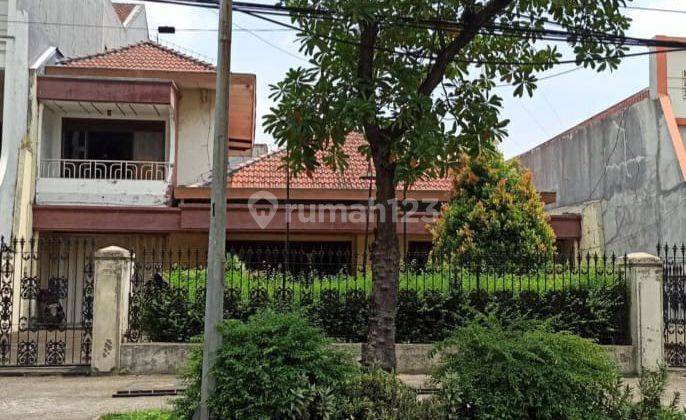 Rumah Bagus SHM di Raya Jemur Andayani, Surabaya 1