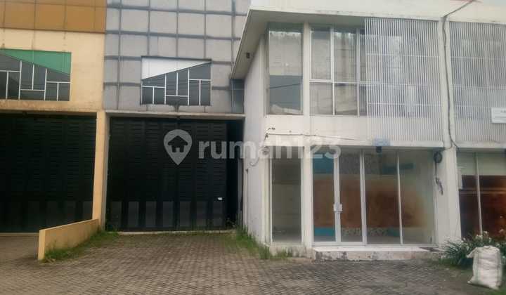 Warehouse in Legundi I Sumo Estate Gresik, Gresik 492 m Good HGB