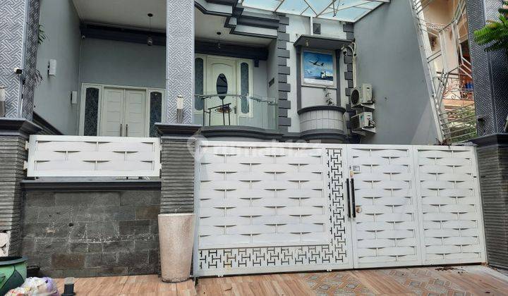 Rumah 3 Lantai Bagus Furnished SHM di Darmo Hill, Surabaya 1