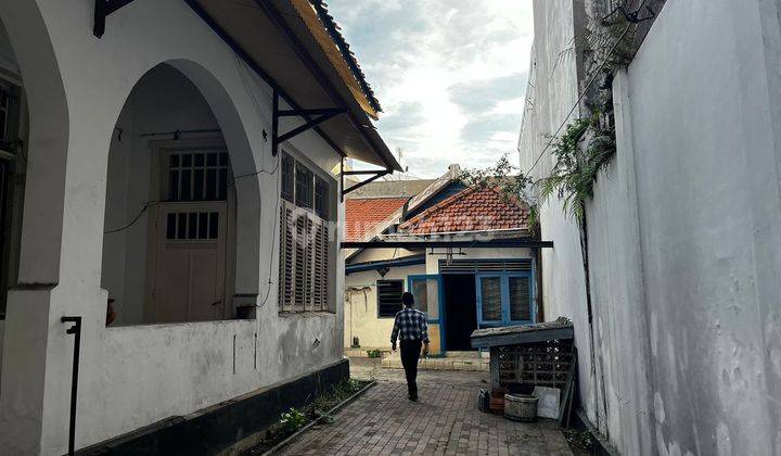 Rumah Sertifikat Hak Milik di Biliton, Surabaya 2