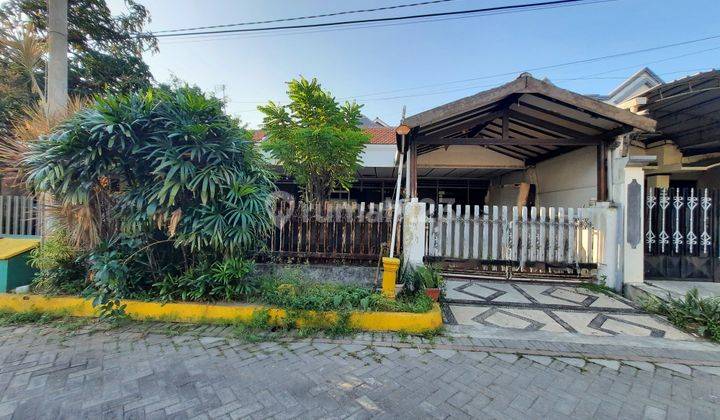 Rumah Butuh Renovasi SHM di Tenggilis Mejoyo , Surabaya 1