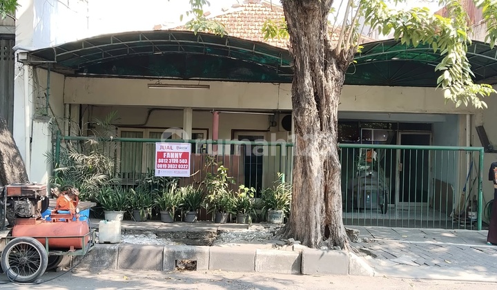 Rumah Raya Dukuh Kupang 1