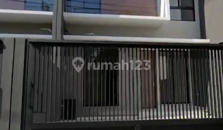 Rumah Baru Gress Minimalis Kutisari Indah 1