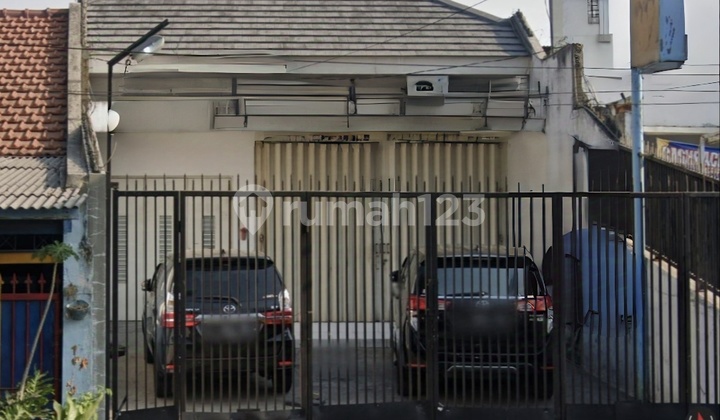 Ready-to-Use Commercial House in Raya Margorejo Indah 1