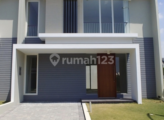 New Minimalist House, Northwest Citraland 1