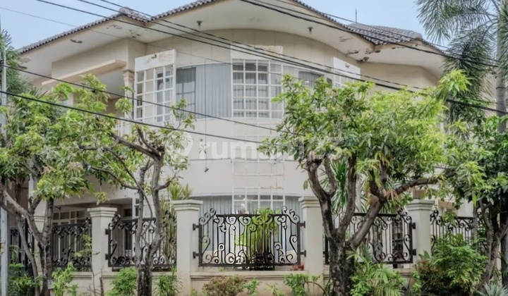 Rumah Klasik Karah Dekat Ahmad Yani Rumah Klasik Karah Dekat Ahmad Yani