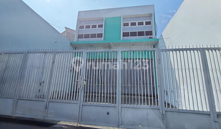 Newly Renovated Ruko in Bumi Indah Near Manukan 1