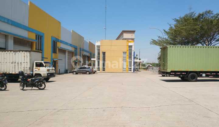 Gudang hook jarang ada di sedayu bizpark cakung Gudang hook jarang ada di sedayu bizpark cakung