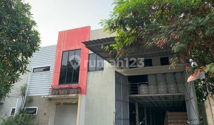 Gudang Marunda center ada kantor dan bangunan 2 lantai