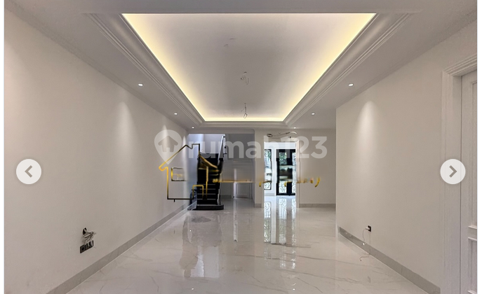 Rumah American Classic Cempaka Putih Ada Rooftop 2