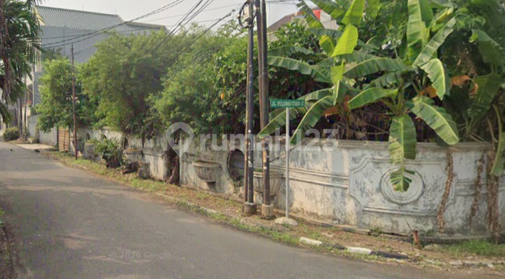 Tanah Posisi Hook Pulomas Jarang Ada dan Lokasi di Dalam Cluster