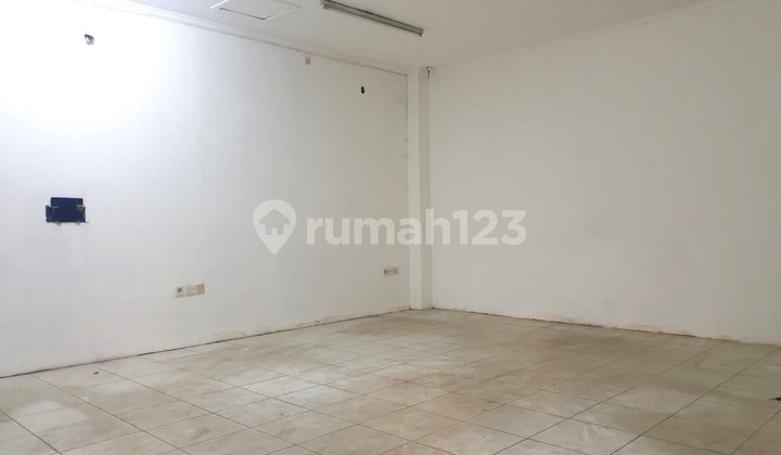 Gudang Cakung Dekat Tanjung Priok Siap Pakai dan Akses Kontainer