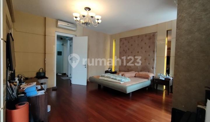 Rumah Bebas Banjir ada fasilitas kolam renang kelapa gading orchard 2