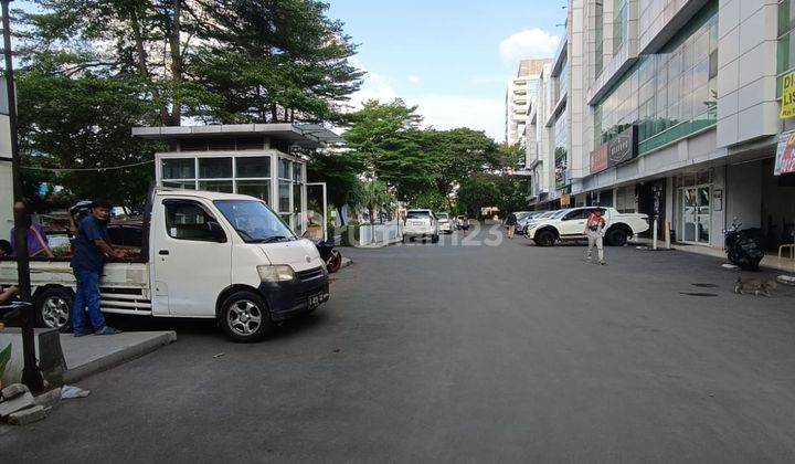 Ruko Gandeng Griya Kemayoran Hadap Jalan Deretan Food Centrum 2