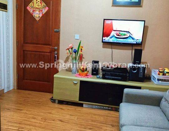 ruang keluarga mediterania kemayoran 2 kamar (45m)