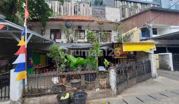Dijual Rumah Tua di Lingkungan Komersial Scbd Sudirman, Tulodong Atas - Jakarta Selatan Dijual Rumah Tua di Lingkungan Komersial Scbd Sudirman, Tulodong Atas - Jakarta Selatan