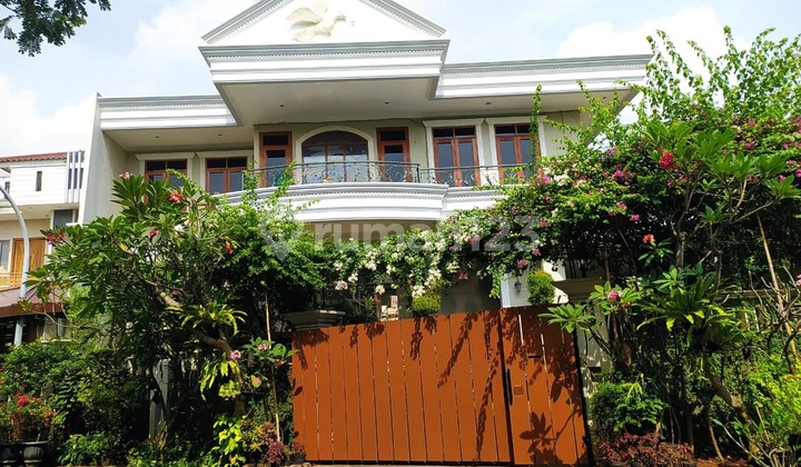For Sale Luxurious 2-Story House in Villa Permata Gading Complex, Kelapa Gading, North Jakarta