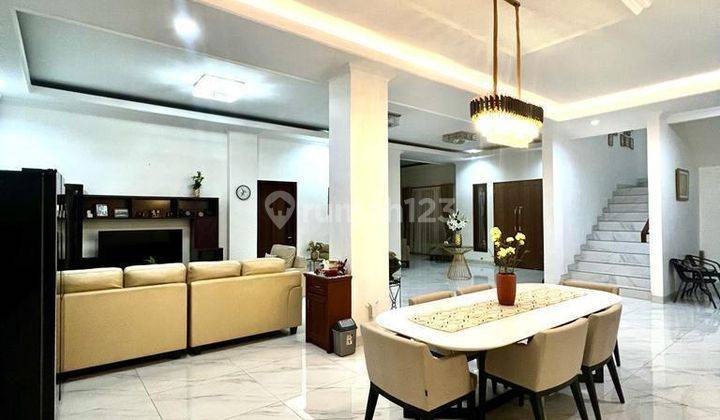 Jual Rumah Modern Classic Jl. Sapta Taruna, Pondok Pinang 2