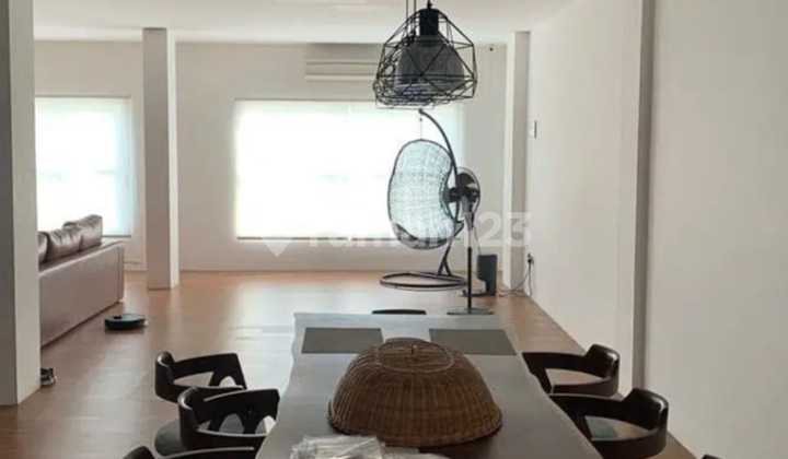 FOR SALE – Ruko Gandeng 4,5 Lantai di Jl. Taman Sari, Jakarta Barat