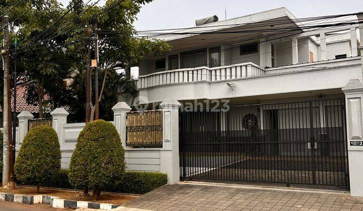 Dijual Rumah di Karmel Raya Blok E, Jakarta Barat 1