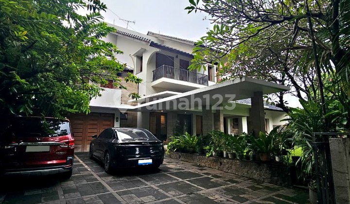 FOR SALE – Luxury House in Prime Area Dharmawangsa, Kebayoran Baru, South Jakarta