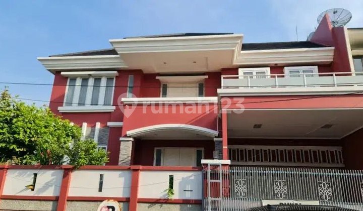 Jual Cepat Rumah Hoek 2 Lantai Komplek Green Ville, Jakarta Barat