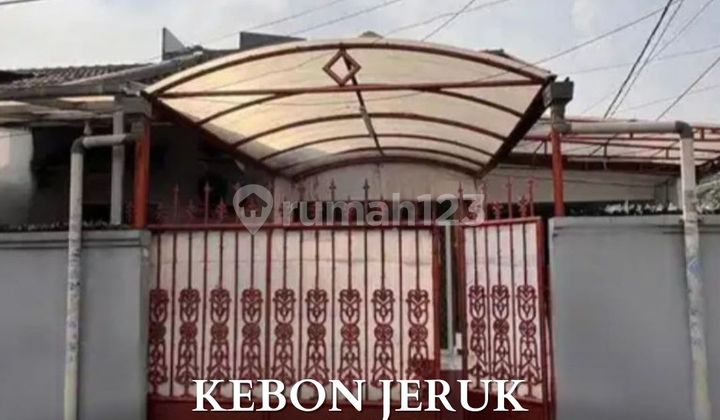 Jual Rumah 2 Lantai Hoek Komplek Taman Ratu, Kebon Jeruk, Jakarta Barat