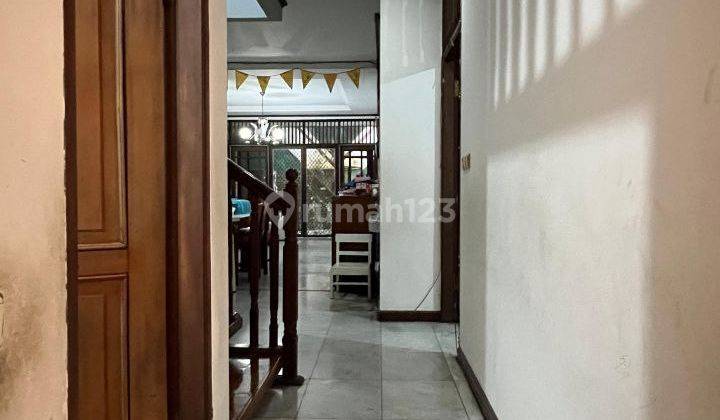 FOR SALE – Rumah 2 Lantai di Intercon, Kebon Jeruk, Jakarta Barat 2