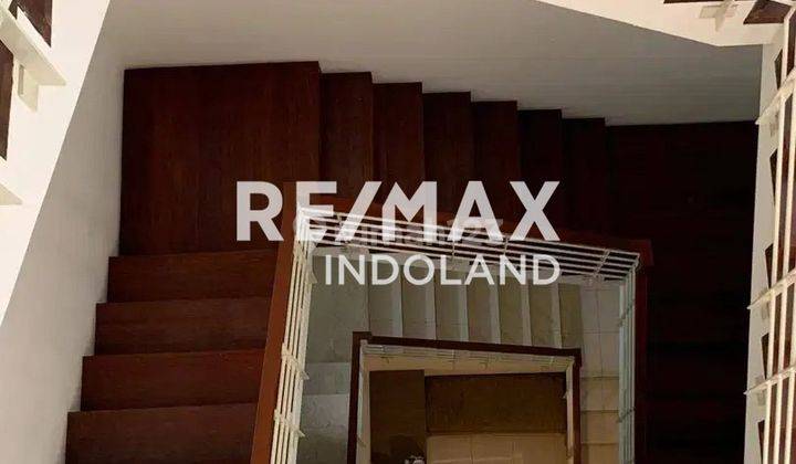 Jual Rumah Townhouse Residence 28, Kedoya, Jakarta Barat 2