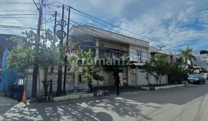 For Sale 2-Story House on Jl. Pluit Karang, Penjaringan, North Jakarta 2