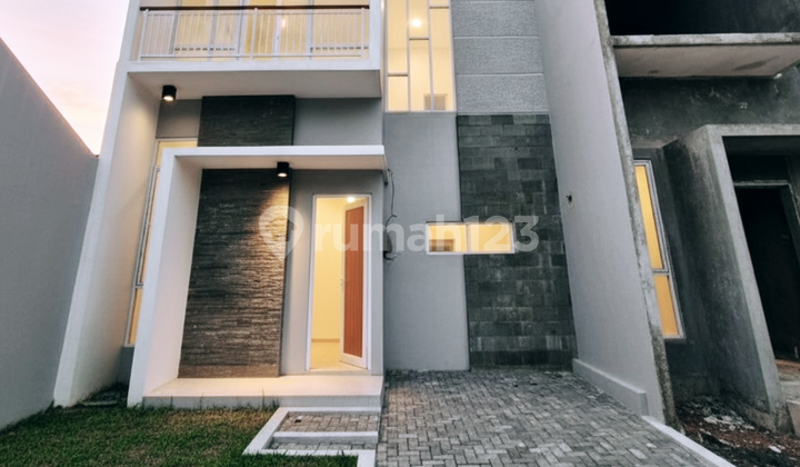 Rumah Cluster 2 Lt Tanah Bangunan Lega 5 Menit Akses Tol Gaplek