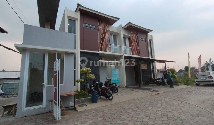 Rumah 2 Lantai Siap Huni Lokasi Strategis Harga Ekonomis  1