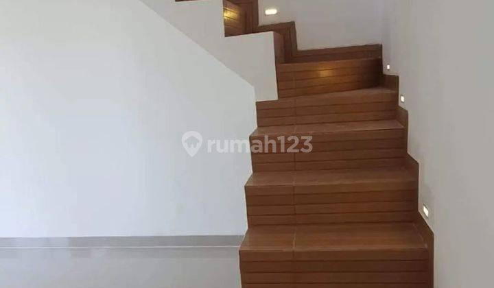 Rumah 2 Lt Harga Ekonomis Free Biaya dekat Stasiun dan Bintaro 2