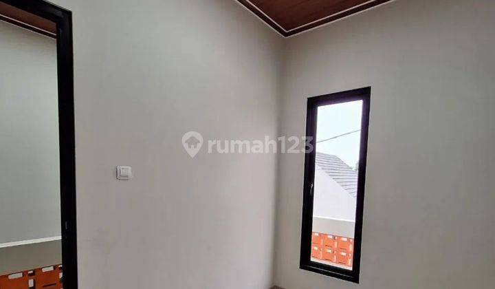 Rumah 2 Lantai Siap Huni Harga Ekonomis dekat Bintaro dan Ciledug 2