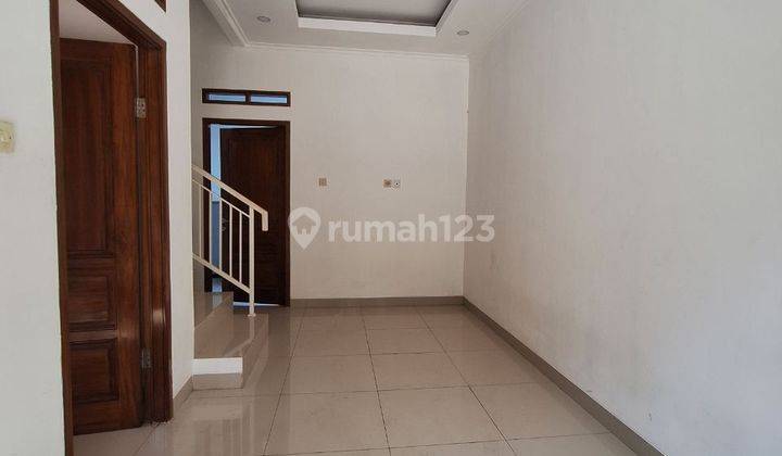 Rumah 2 Lt Siap Huni Harga Ekonomis Dkt Stasiun Sudimara 2