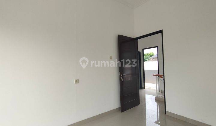 Rumah 2 Lt Siap Huni Tanah Luas Harga Termurah Dikelasnya 2