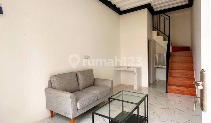 Rumah 2 Lt Cluster Termurah di Jakarta Lokasi Strategis 2
