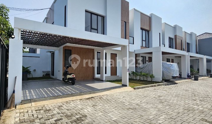 Rumah Industrial Siap Huni Tanah Luas Bangunan Lega Dekat Bintaro 2